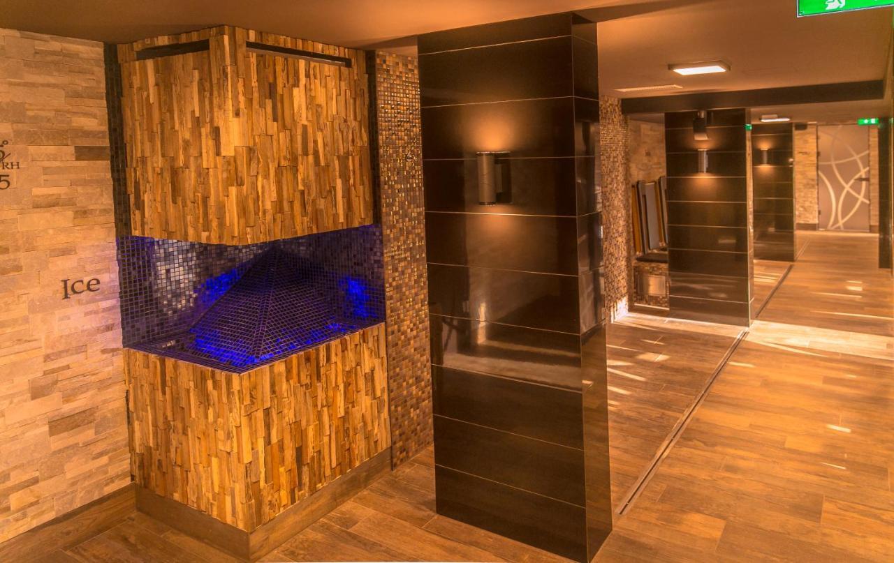 Wellness Hotel Astra スピンドレルフ・ムリン エクステリア 写真