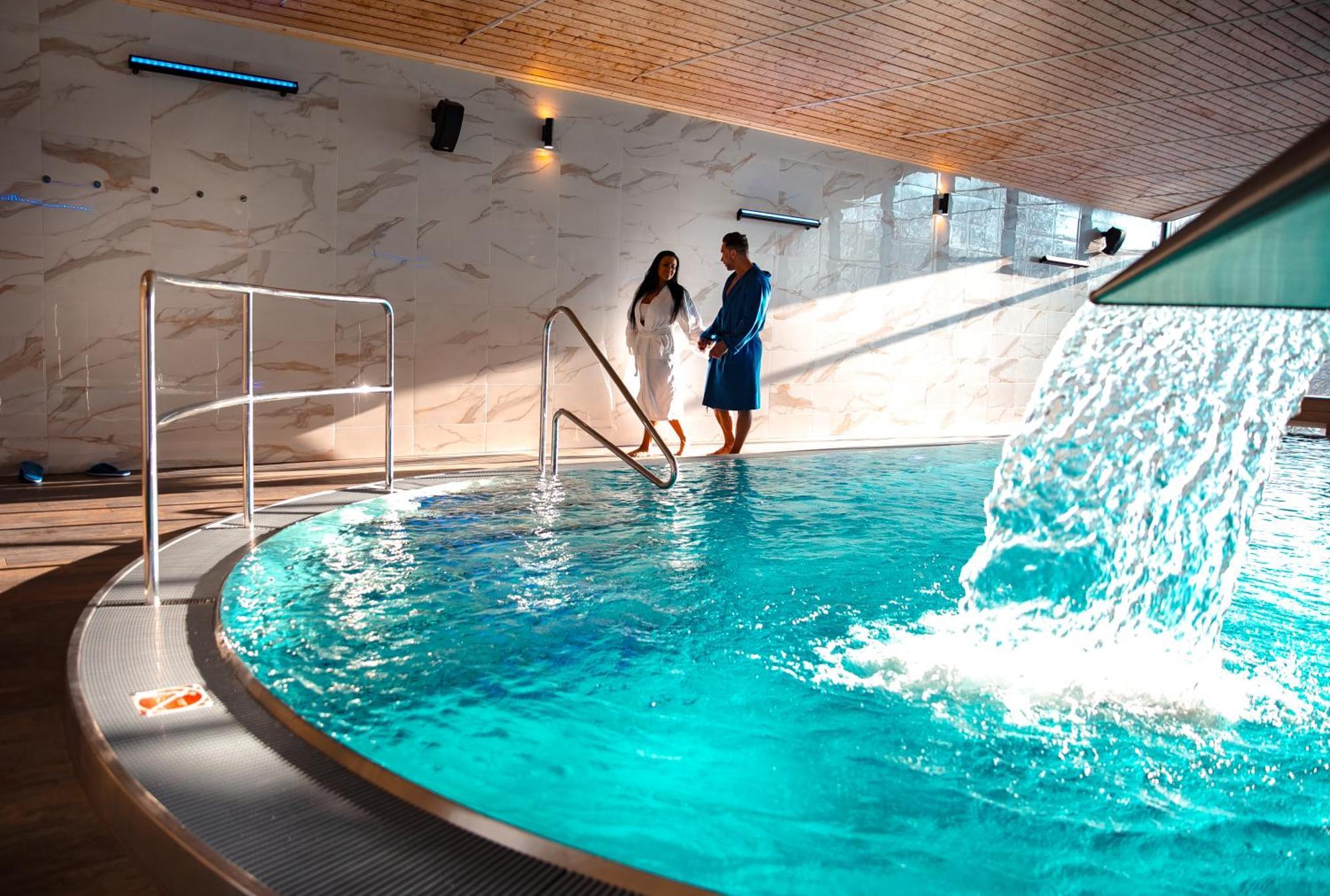 Wellness Hotel Astra スピンドレルフ・ムリン エクステリア 写真